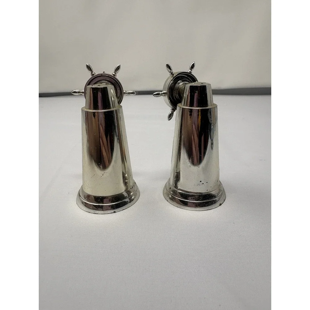 Vintage Souvenir Salt & Pepper Shakers Compass Ship‎ Wheel Lookout Mtn Colorado